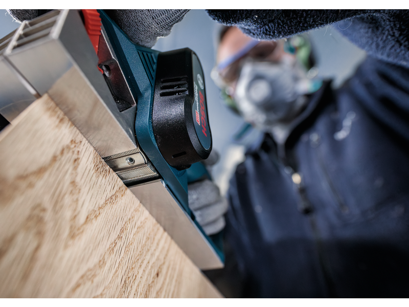 Skobeljni nož Bosch PRO, Dimenzije: 82x5,5x1,1mm, 2608635904